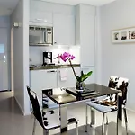 Visionapartments Binzmuehlestrasse 48 - Contactless Check-in شقة زيورخ